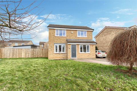 3 bed property, in Tindale Close, £249,995