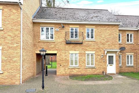 2 bed property, in Village Mews, £200,000