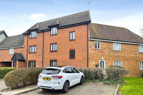 1 bed property, in Aynsley Gardens, £145,000