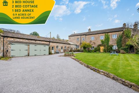 Studio, in Main Street, £850,000