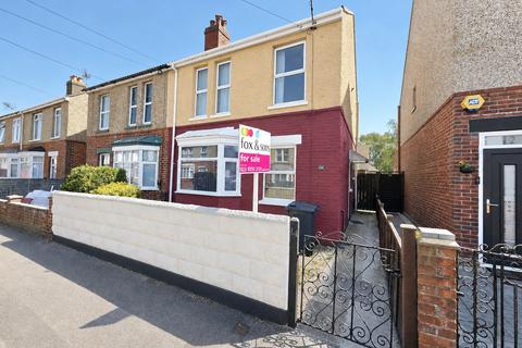 3 bed property, in Dorrien Road, £240,000