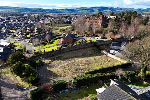 Land, in The Rotchell, £275,000