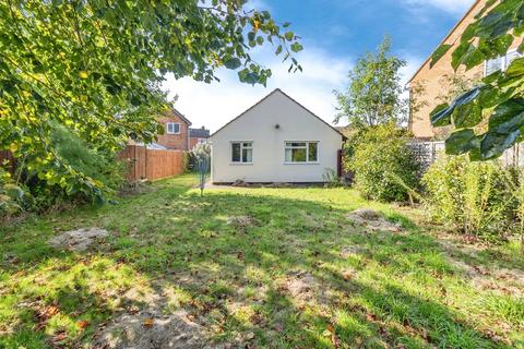 3 bed property, in Derwent Rise, £390,000