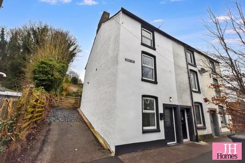 4 bed property, in Oubas Hill, £240,000