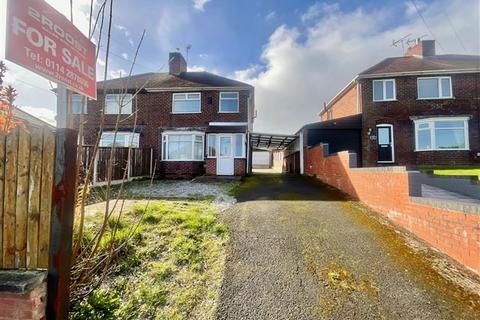 3 bed property, in Woodhouse Lane, £220,000