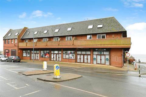 2 bed property, in Le Strange Terrace, £80,000