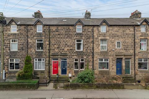 4 bed property, in Manor Street, £425,000