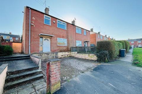 2 bed property, in Harley Terrace, £140,000