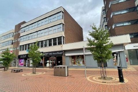 Studio, in Springfield Road, £3,100,000