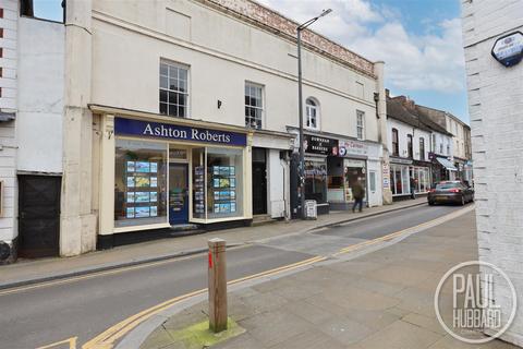 Studio, in High Street, £300,000