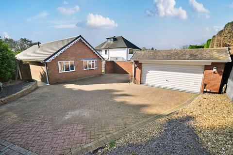 3 bed property, in Ravensholme, £595,000