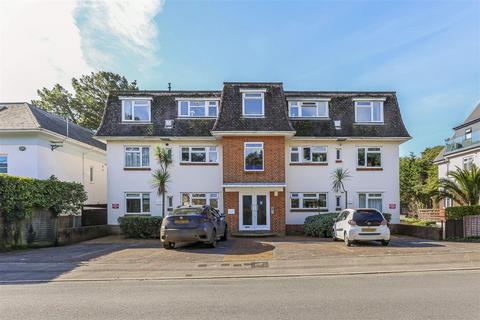 2 bed property, in Brownsea Road, £440,000