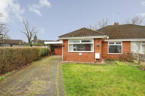 3 bed property, in Grasmere Avenue, £180,000