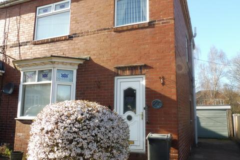 3 bed property, in Lundhill Road, £180,000