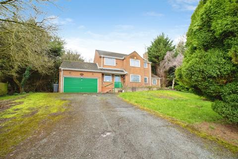 4 bed property, in Hill Fields, £250,000