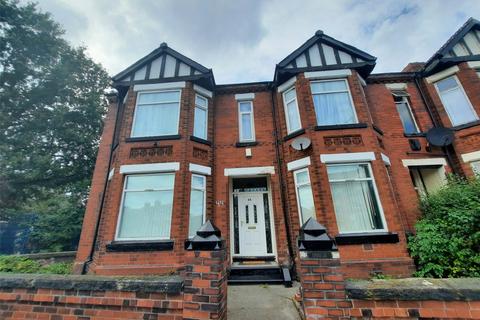 5 bed property, in Daisy Bank Road, £440,000