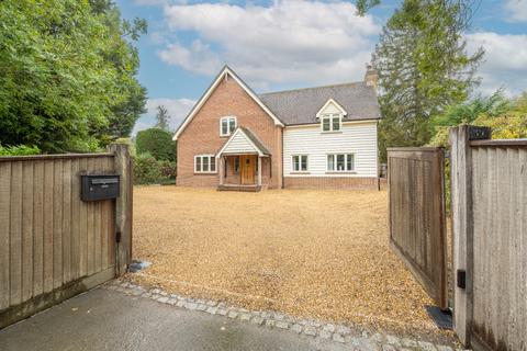 5 bed property, in Lower road, £1,250,000