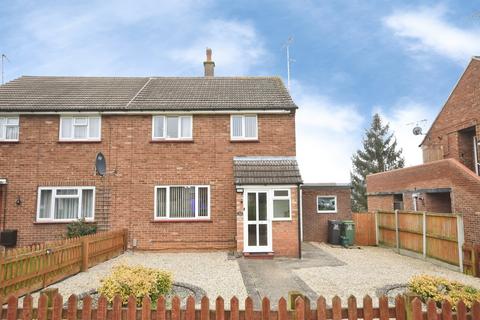 3 bed property, in Beech Avenue, £300,000