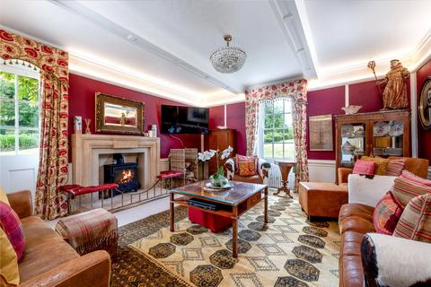 8 bed property, in Great Glen Road, £1,950,000
