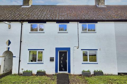 3 bed property, in Otterburn Green, £150,000