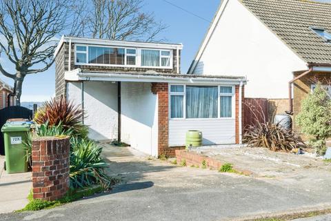 4 bed property, in Bryanston Road, £325,000