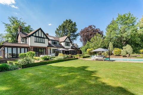 6 bed property, in Wills Grove, £4,995,000