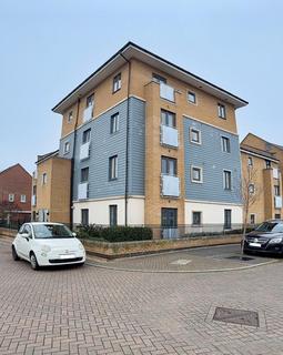 2 bed property, in Spring Avenue, £140,000