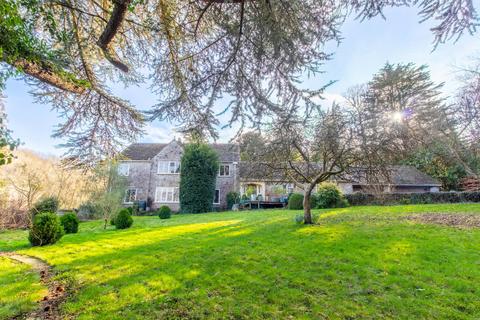 5 bed property, in Link Lane, £1,250,000