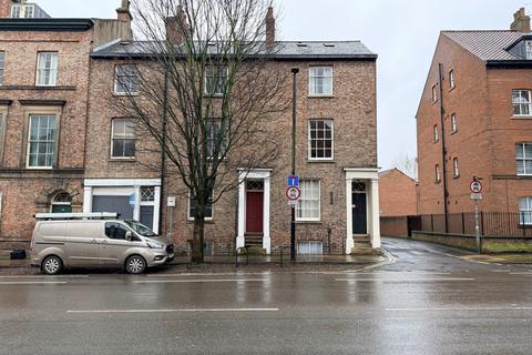 6 bed property, in Monkgate, £500,000
