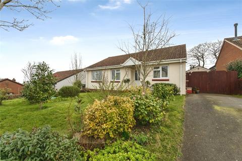 3 bed property, in Hescane Park, £350,000