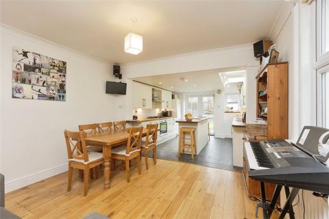 3 bed property, in William Street, £520,000