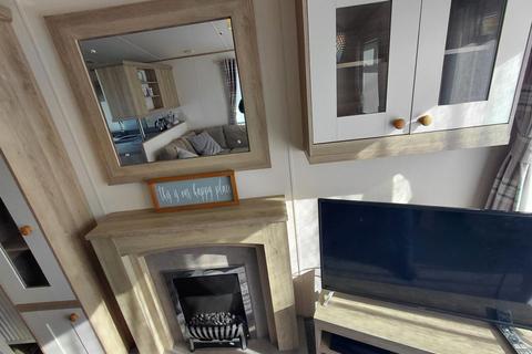 3 bed property, in Sleaford Road, £52,995