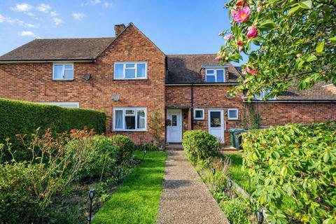 3 bed property, in Higham Gardens, £300,000