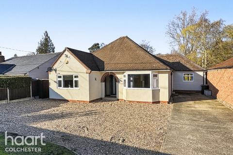 3 bed property, in Ivy Lodge Road, £600,000