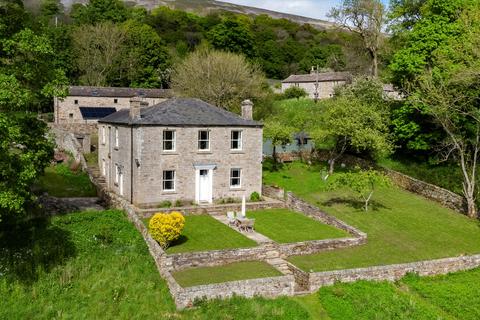 4 bed property, in Fremington, £1,100,000