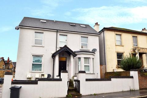6 bed property, in St. Peters Road, £1,100,000