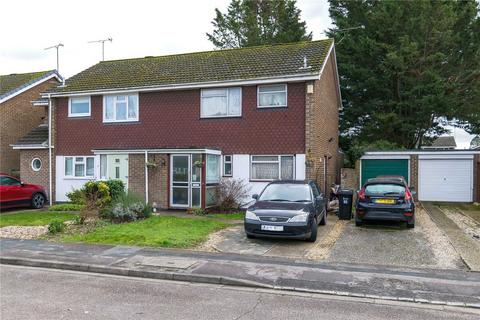 3 bed property, in Sherbourne Drive, £415,000