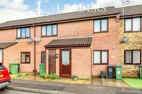 2 bed property, in Green Farm Gardens, £190,000