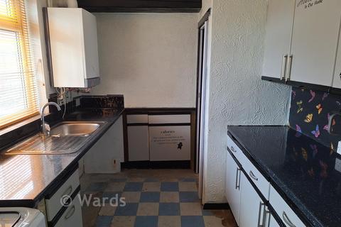 3 bed property, in King Edward Road, £200,000