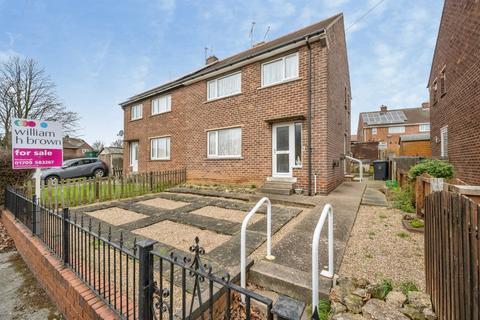 3 bed property, in Laburnum Grove, £130,000