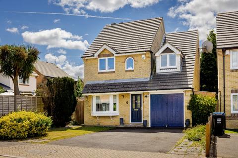 3 bed property, in Montague Drive, £585,000