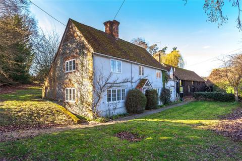4 bed property, in Middle Assendon, £1,450,000