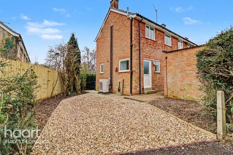 3 bed property, in The Owell, £280,000