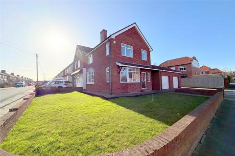 3 bed property, in Shorestone Avenue, £400,000