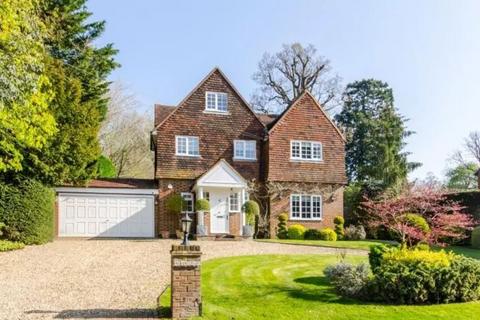 6 bed property, in South View Road, £2,100,000