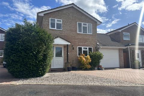 3 bed property, in Romans Gate, £550,000