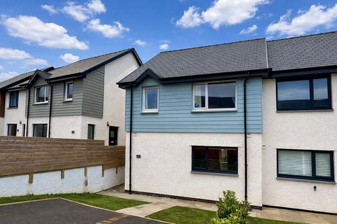 3 bed property, in Cae'r Pandy, £260,000