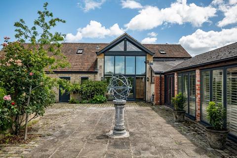 5 bed property, in Draycot Cerne, £1,450,000