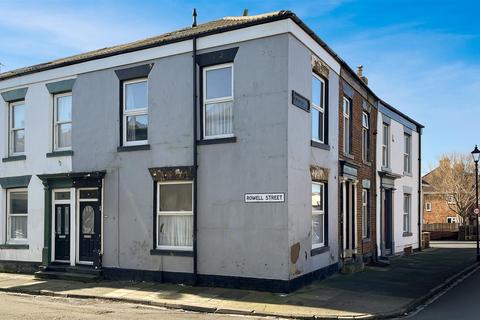 2 bed property, in Rowell Street, £66,500