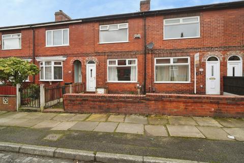2 bed property, in Mulgrave Street, £180,000
